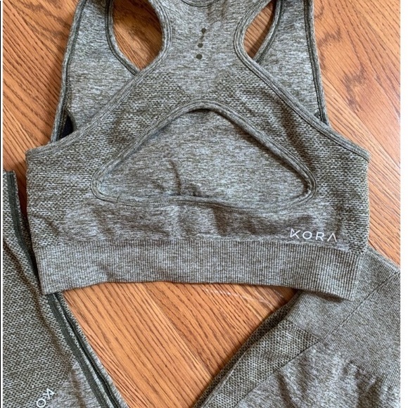 SOLD! - Picture 3 of 6